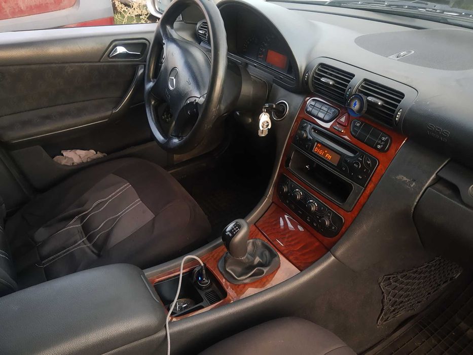 Mercedes-Benz C200 CDI W203