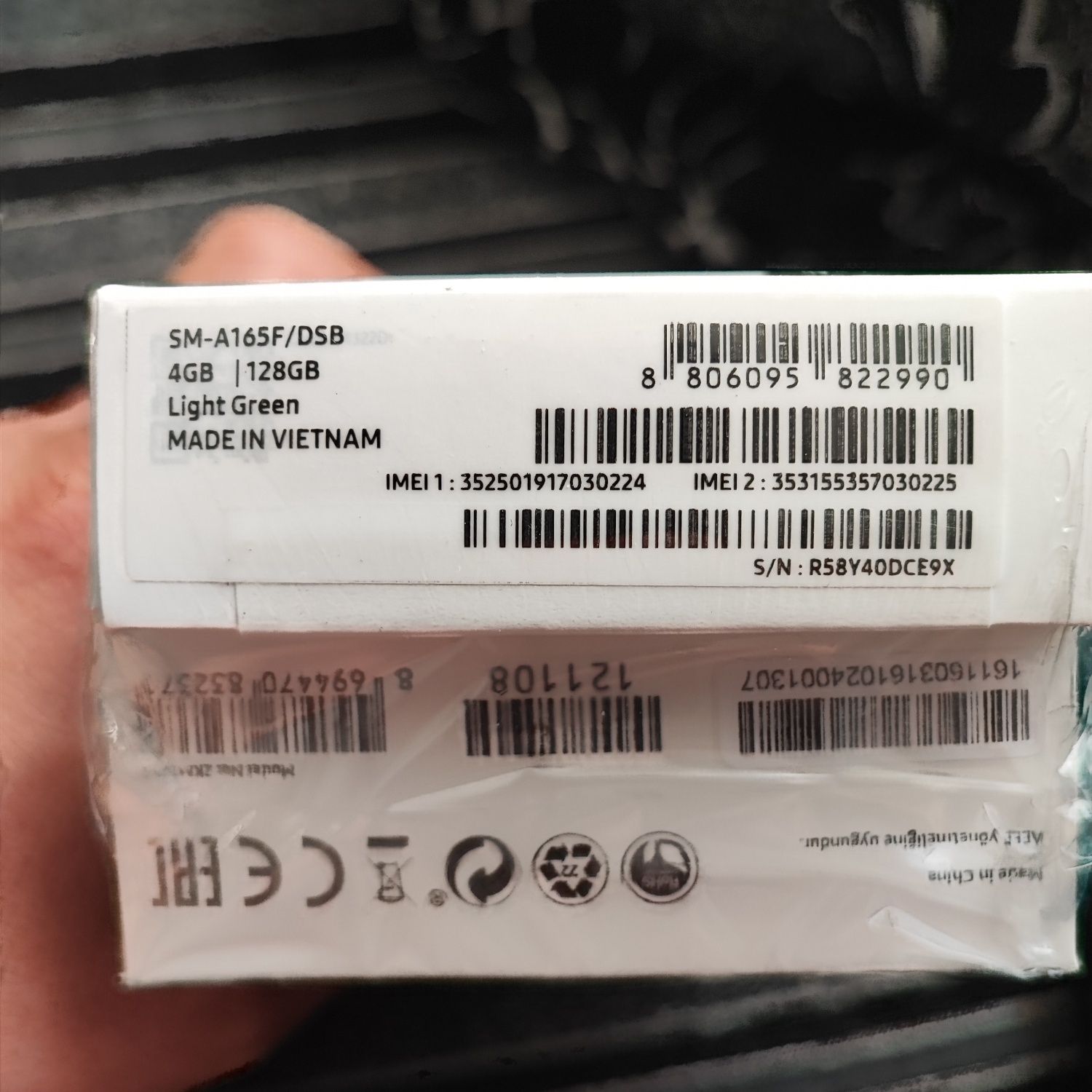 Samsung A16 и Безжични слушалки