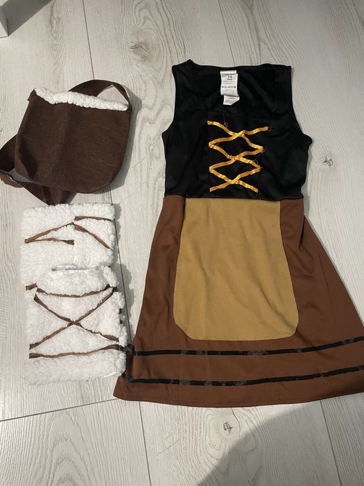 Costum carnaval/serbare, pastorita fetita, 5-6 ani