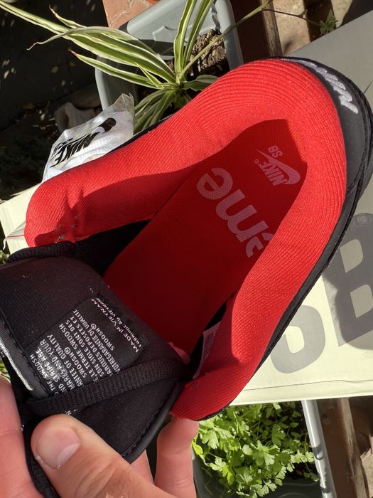 Dunk Supreme marimea 42, citeste descrierea