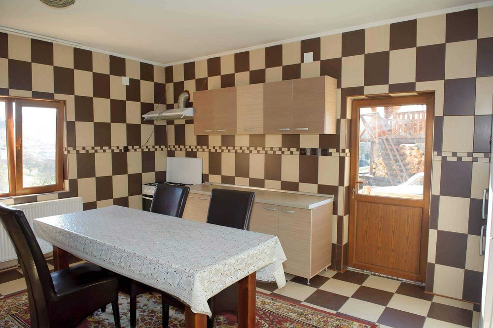 Pensiune de închiriat