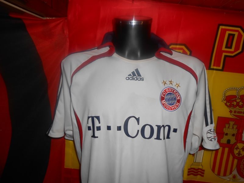 tricou bayern munchen adidas 2006-2007 away marimea L si XL