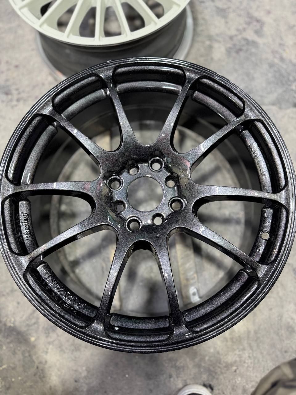 Advan racing r17 4/114.3 4/100