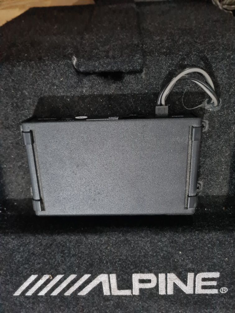 Тонколона Alpine SWE-815 без усилвател