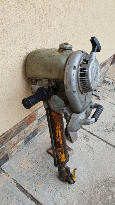Picamer - Ciocan demolator ,  WACKER  , cu multe -accesorii-