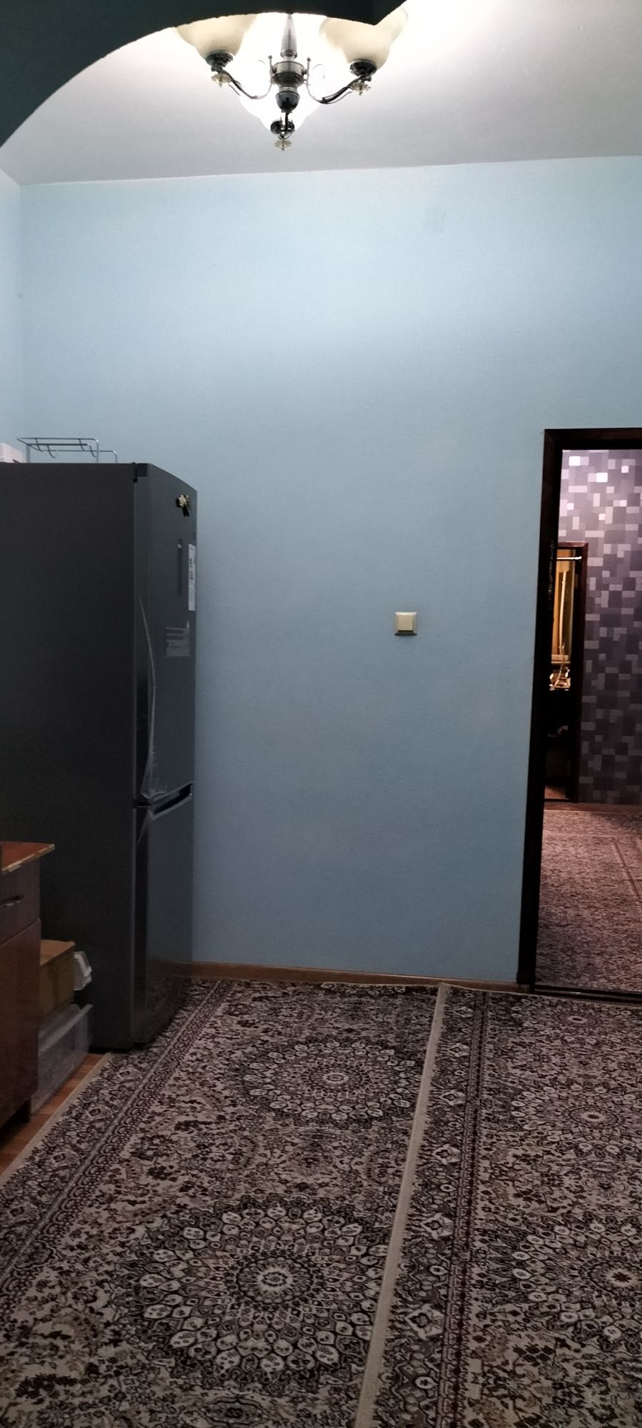 3xonali kvartira sotiladi