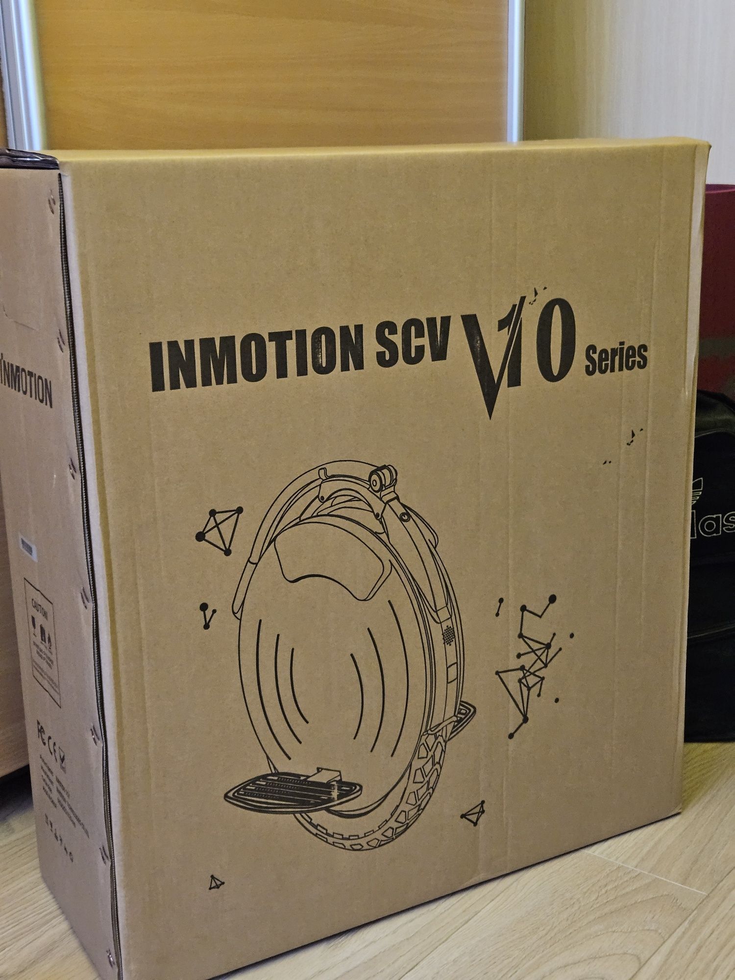 Електрическа едноколка EUC Inmotion V10f