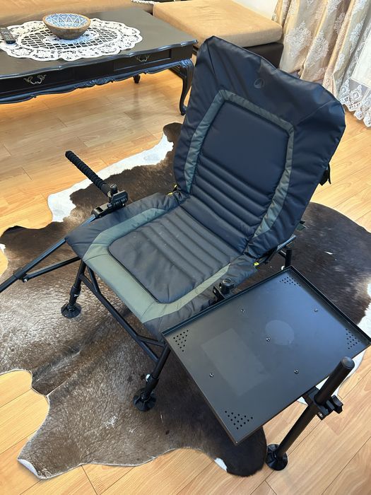 Scaun caprelan feeder