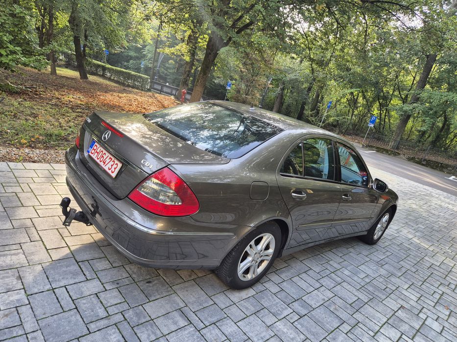 Mercedes e class facelift Avantgarde Automat
