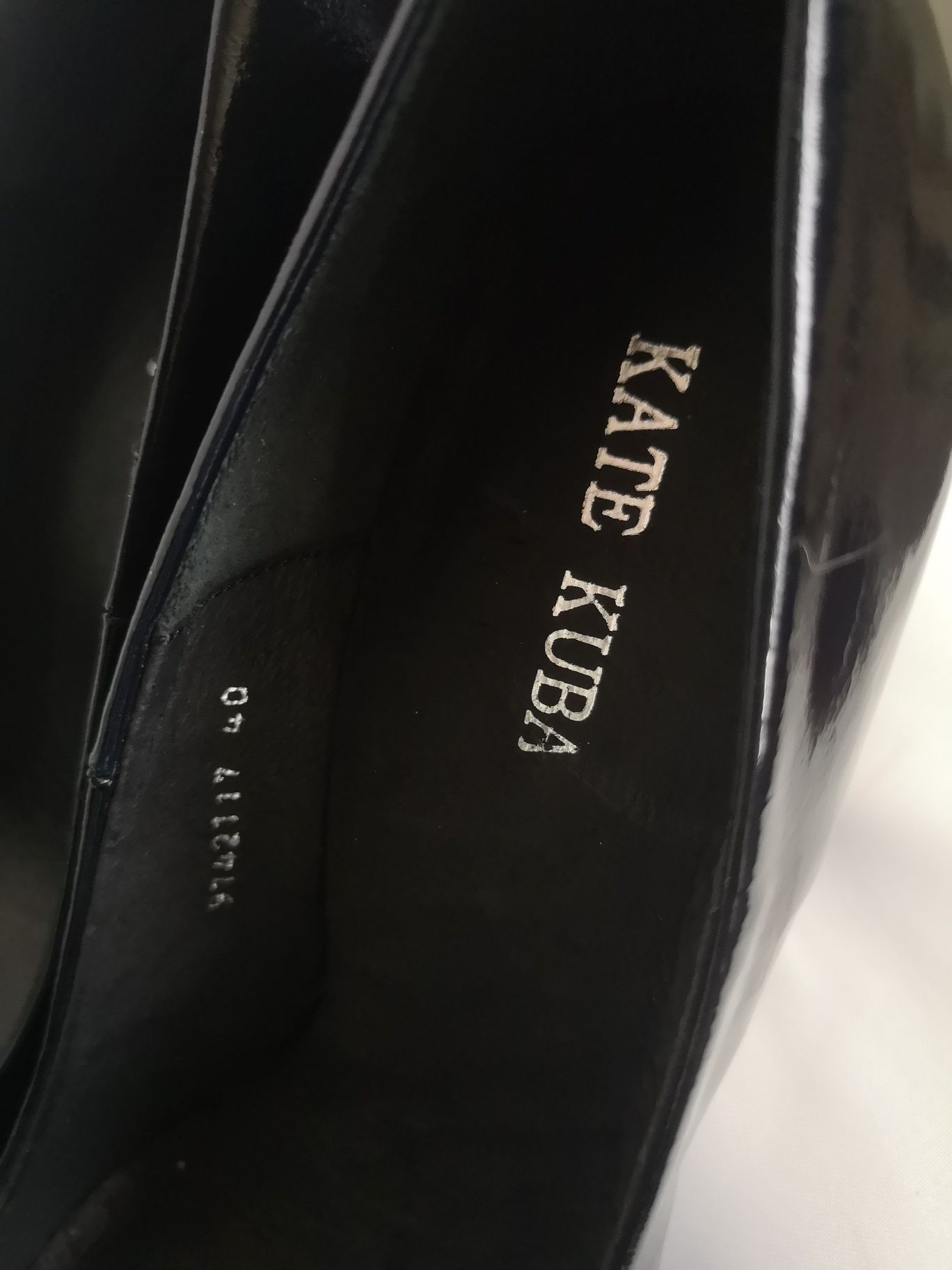 Kate Kuba обувки естествен лак, номер 40