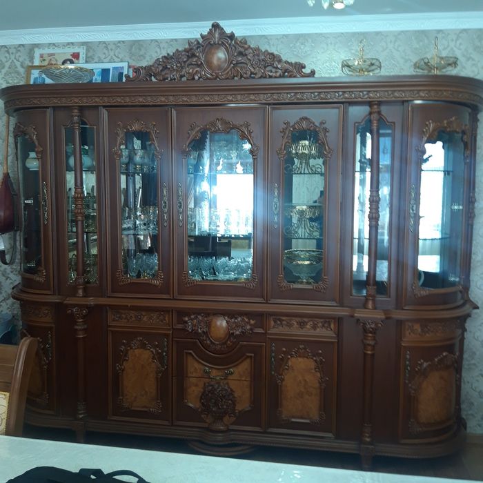 Продаётся гостиная