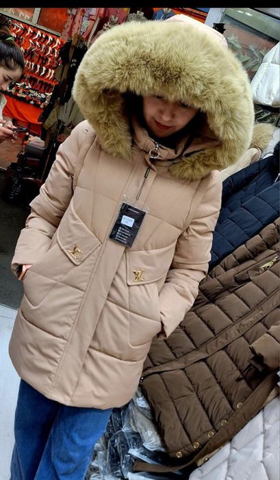 Аёллар кишки Курткаси