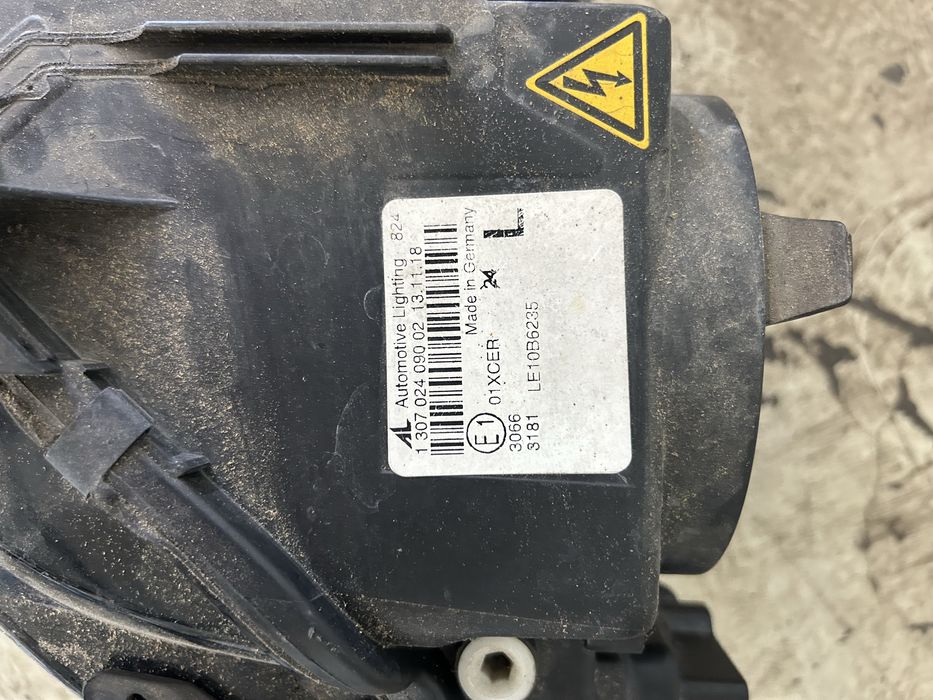 Far stanga/dreapta Audi A4 B8 2012-2016 OEM: 8K0 941 044C