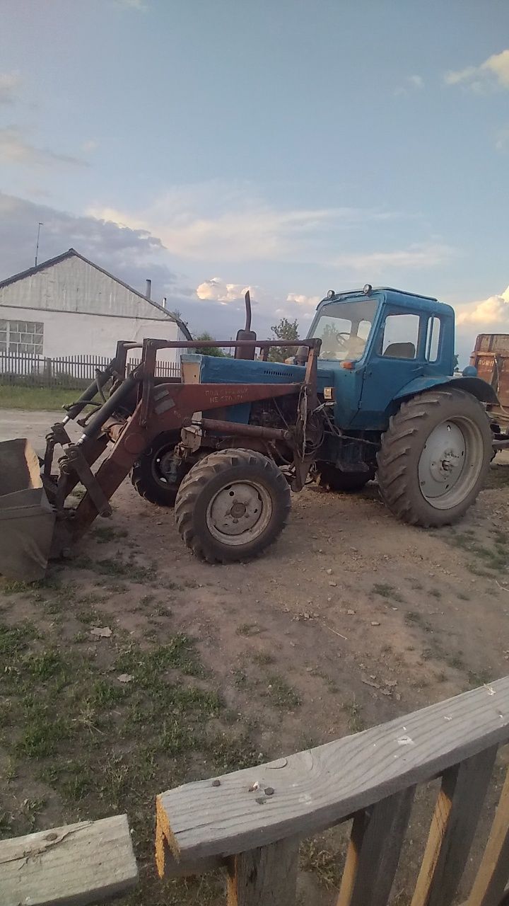 Продам трактор МТЗ 82 с куном
