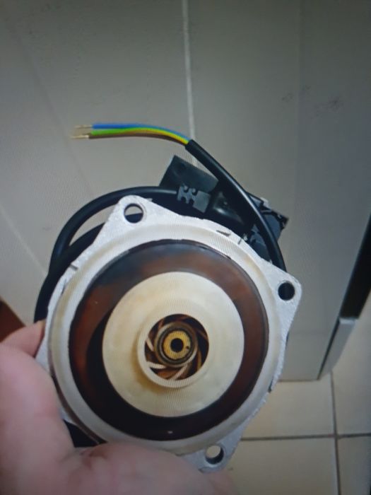 Pompa Recirculare Pentru Centrala  FEROLLI Diva /Bluehelux/Condens