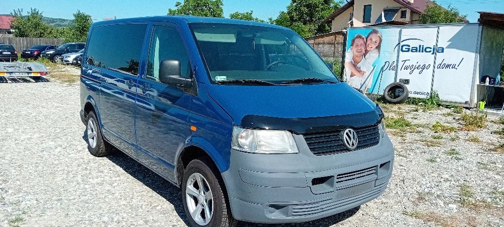 Volkswagen Transporter 1.9Tdi 8+1locuri / adus recent