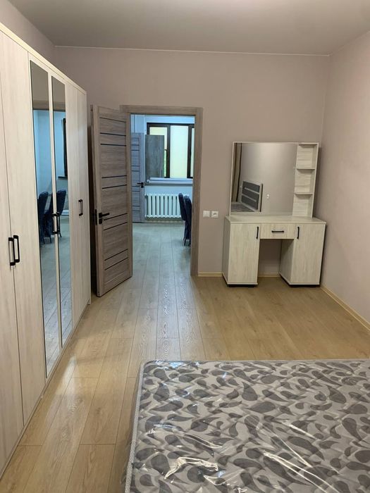 Аренда чиланзар 8.  Трёх комнатная