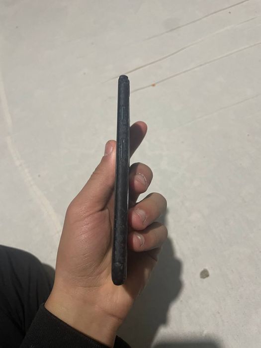 Iphone es 3  sotilad