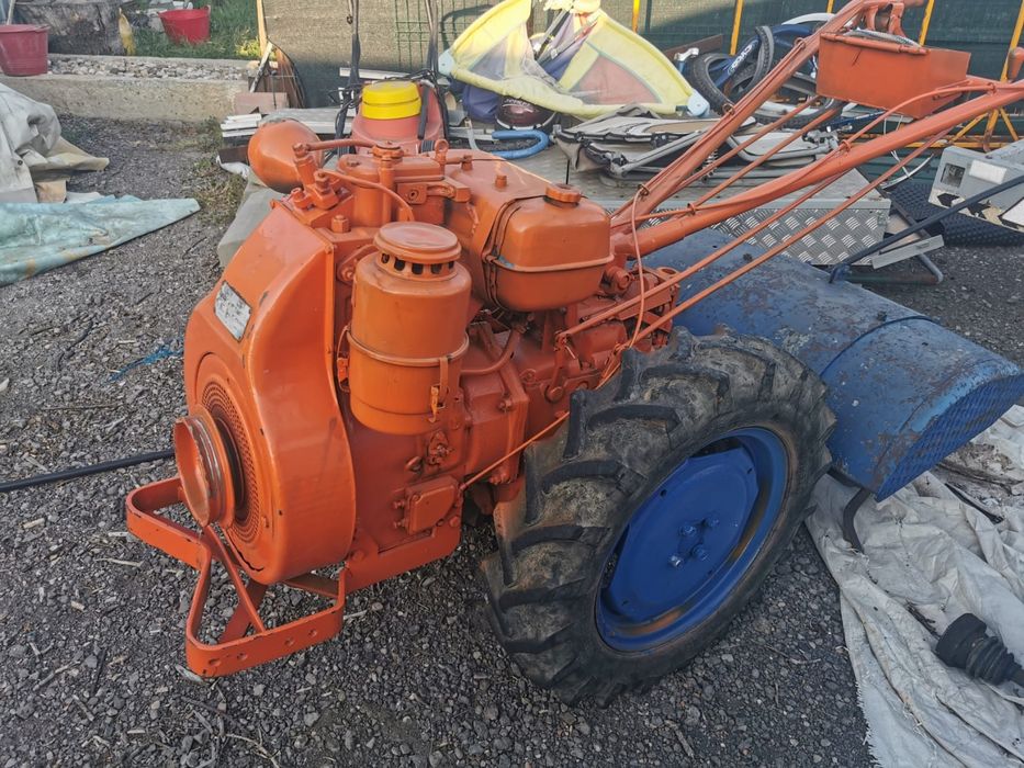 SCHIMB  Motocultor  Lombardinii