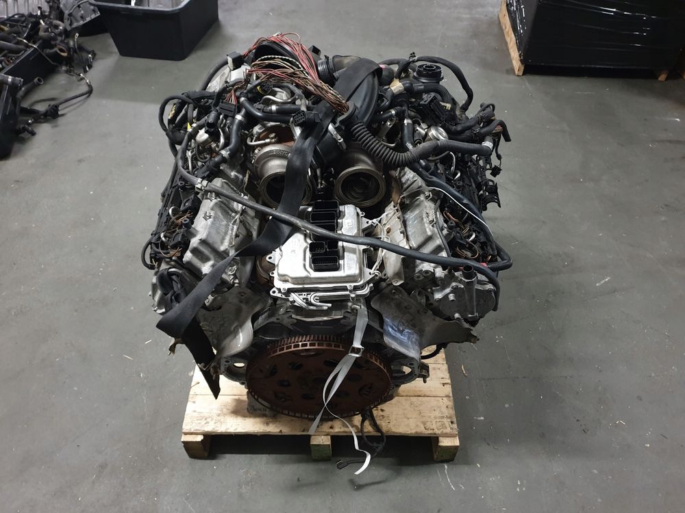 BMW F85 F86 X5M X6M 4.4 S63B44B M5 M6 575к.с.