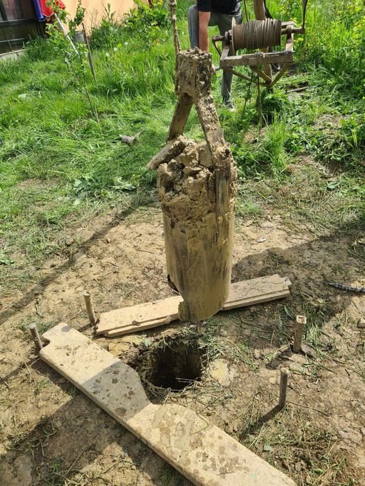 Forez puturi de apa, piloni, denisipari