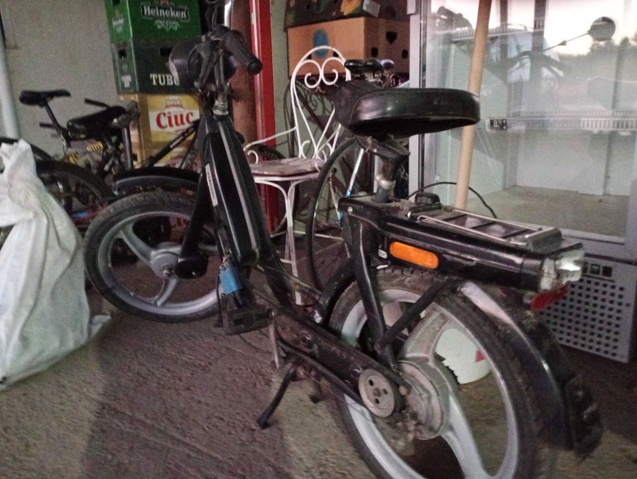 Piaggio ciao mix 49cc (sistemul de alimentare de ulei nu merge)