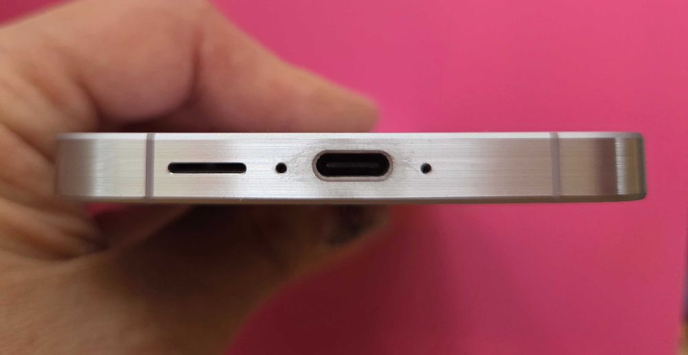 Samsung Galaxy A55, 256GB + карта памет 256GB в ГАРАНЦИЯ до 01.10.2026