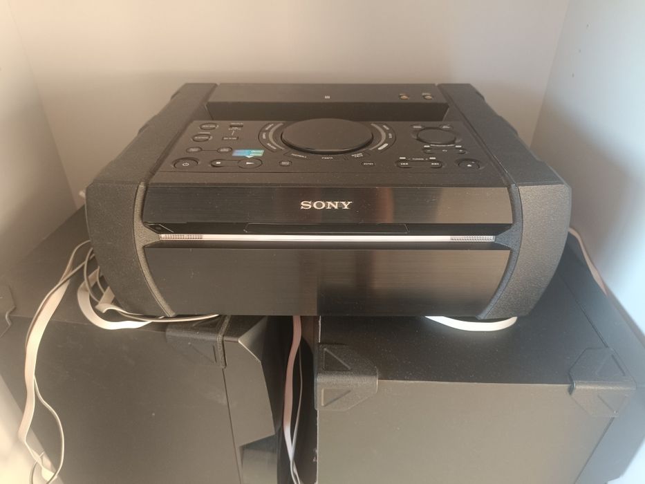 Vând sistem audio Sony