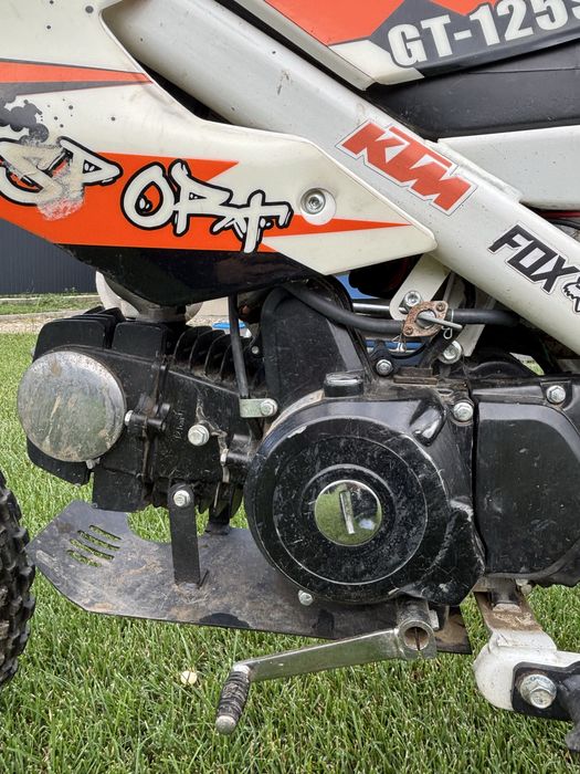 Vând kxd 125s pornire la buton