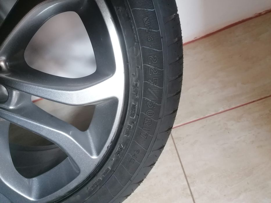 Roata de rezerva: cauciuc + janta Mercedes C Class 200