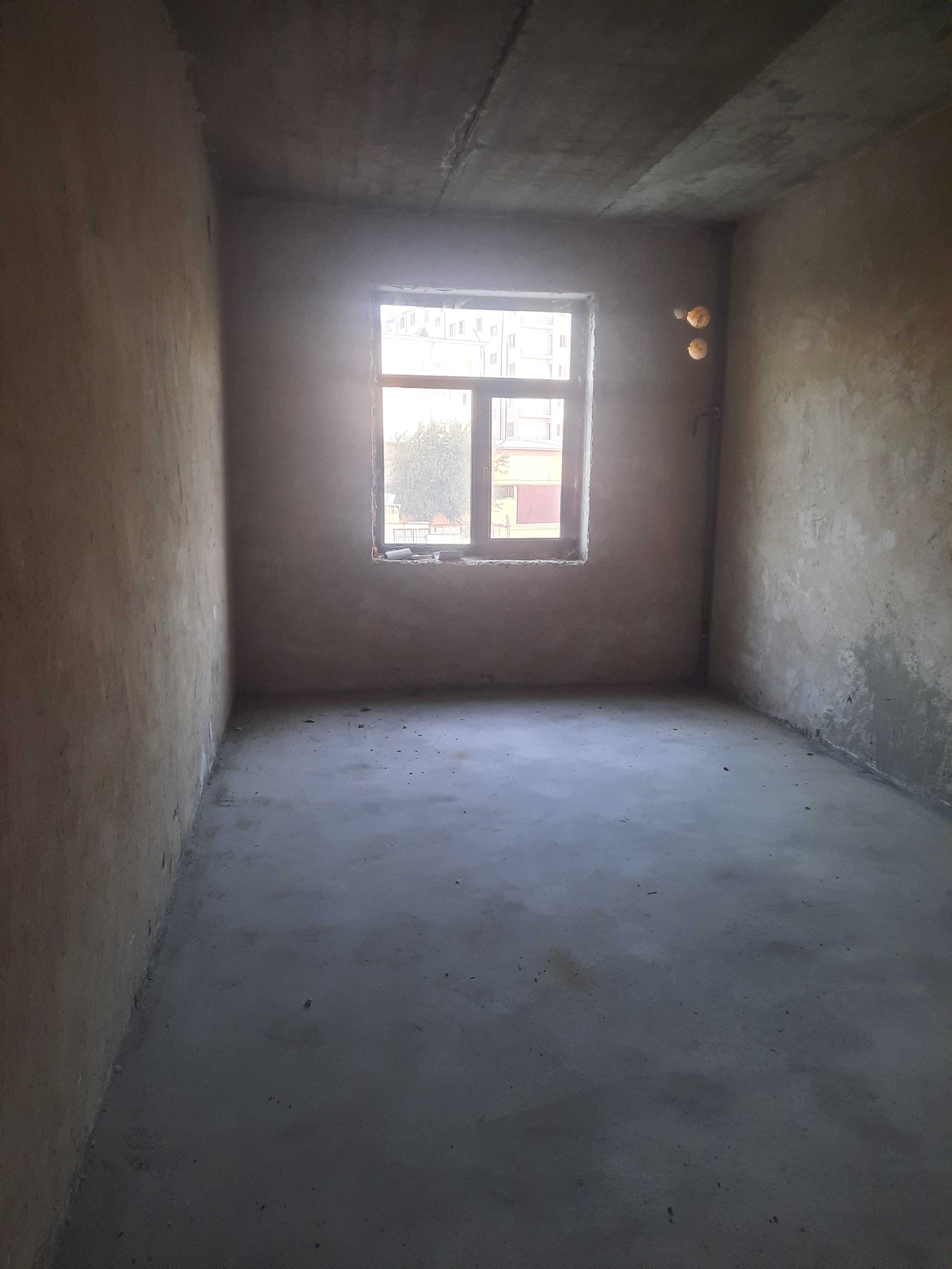 2 xonali kvartira karobka holida sotiladi. Proyekt 2 tomonlama