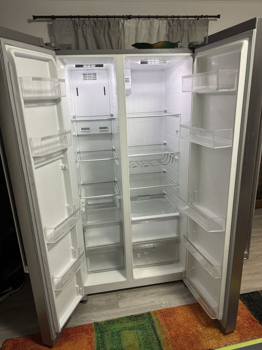 Frigider Side by Side in stare buna, adus din Germania