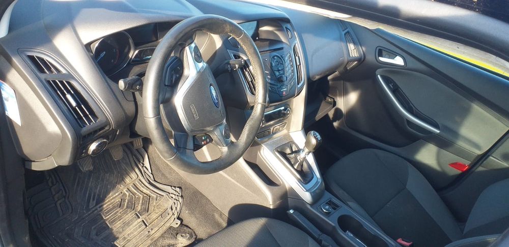 Dezmembrez focus 3 2013 1.6 tdci