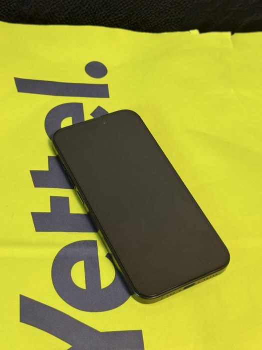 КАТО НОВ 128GB iPhone 15 Pro Yettel Гаранция 2027 Black Черен