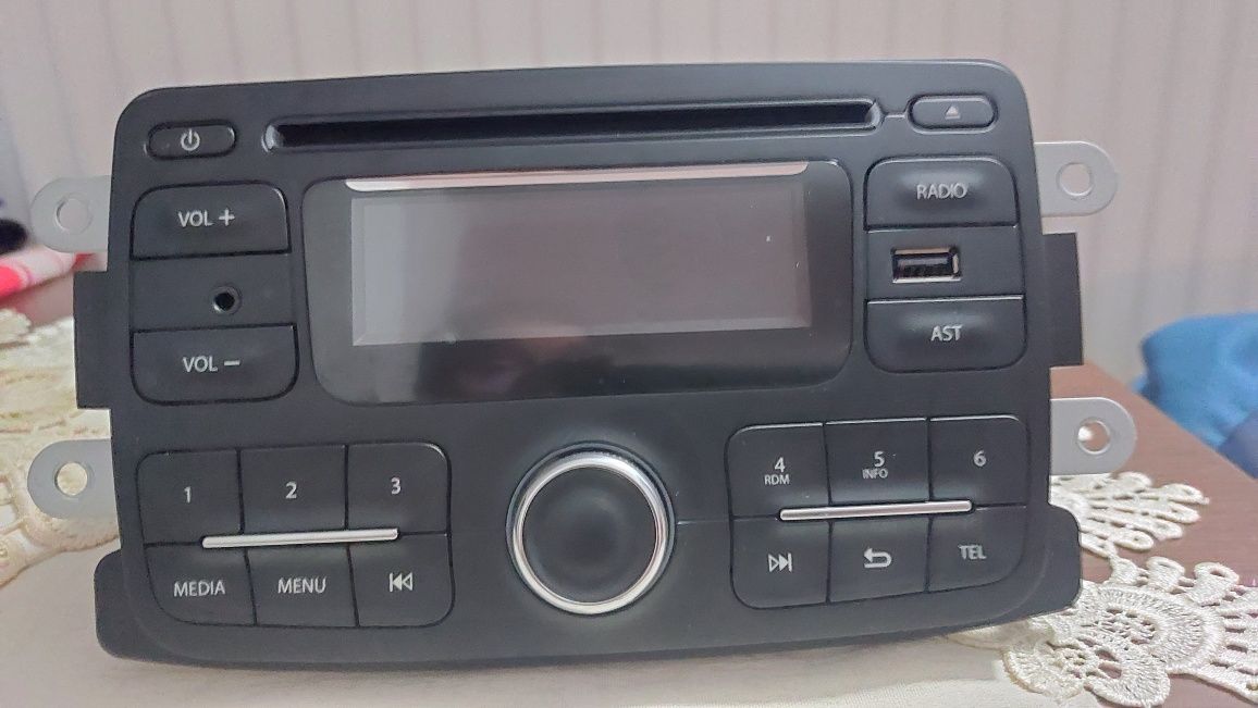 Radio CD MP3 Duster