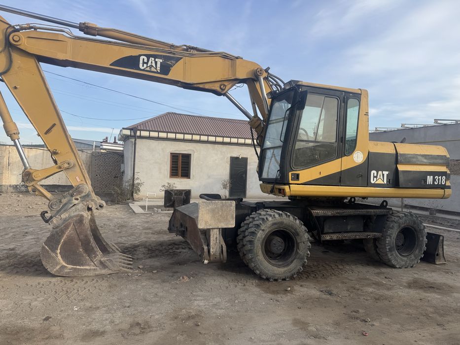 Экскаватор сотилади