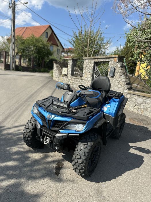 Cf Moto 1000  /2800km /an2021