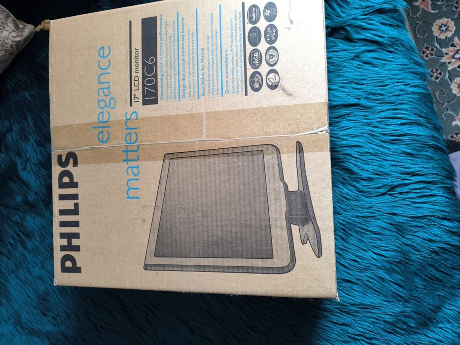 Монитор Филипс 17"