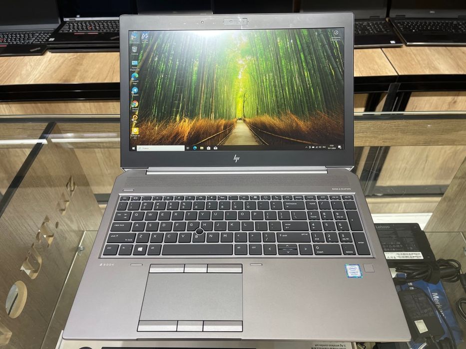 Notebook.HP ZBook 15 G6
• 15.6" FullHD IPS
• Intel Core i7-9750H 
• Nv