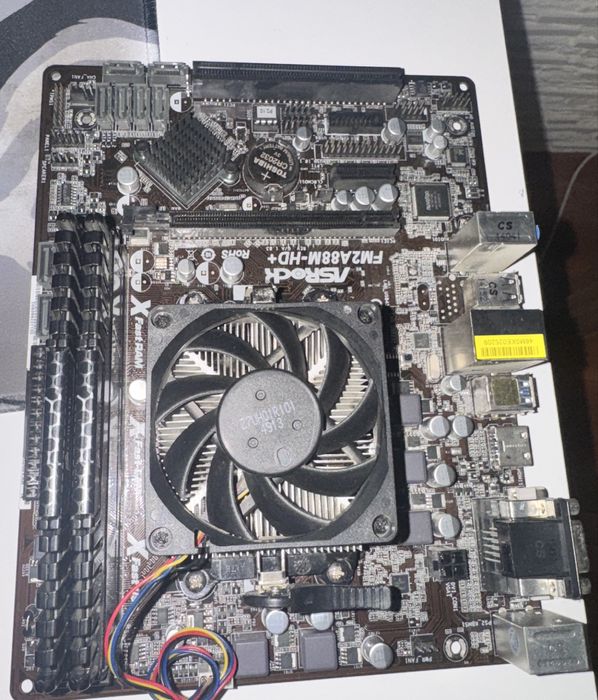 Kit Pc placa baza, procesor Amd A10 6800K cooler cpu 16 Gb ram corsair