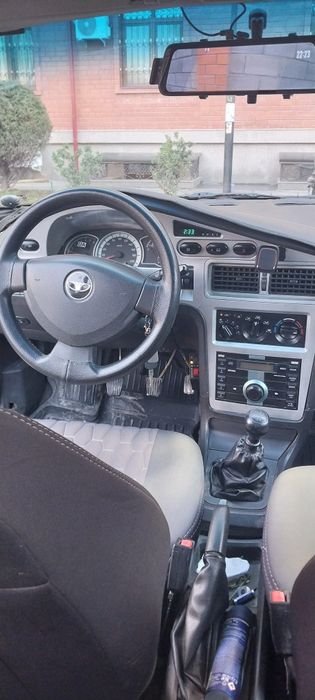 Daewoo Nexia 2. 2008 .