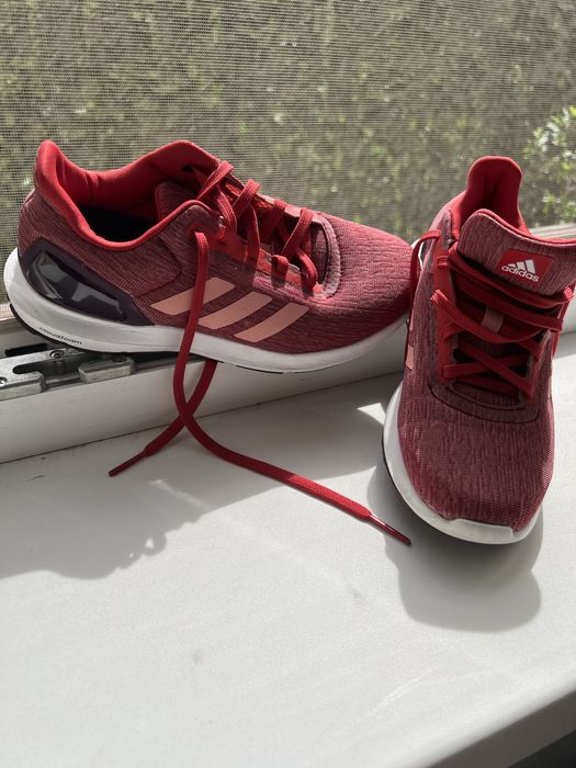 Adidasi adidas alergare/sport