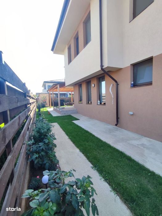 Casa de vanzare - Comuna Berceni/Gata de Mutare