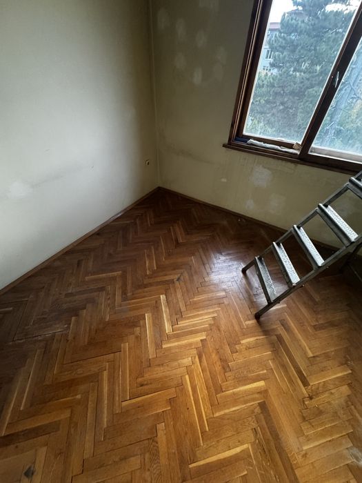 Естествен дъбов паркет 65кв/м