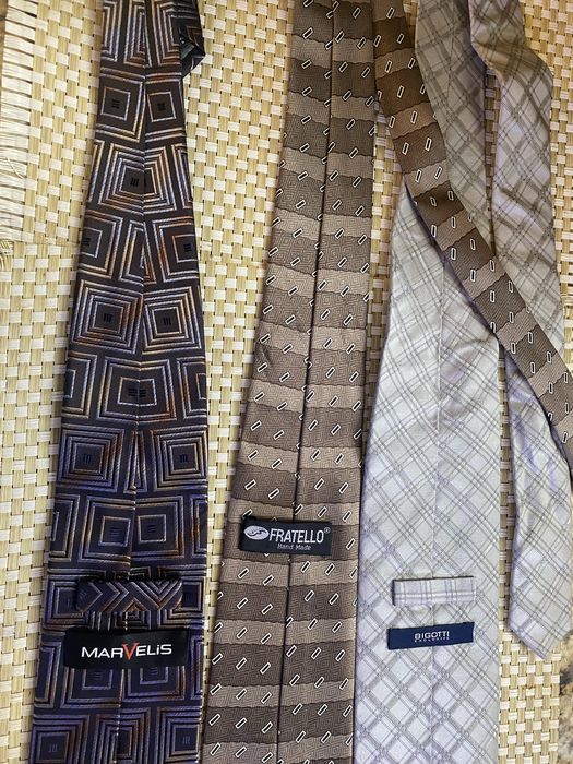 Cravate barbatesti -111 buc