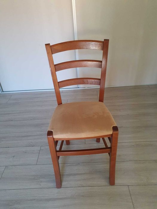 Masa + scaune, bucatarie