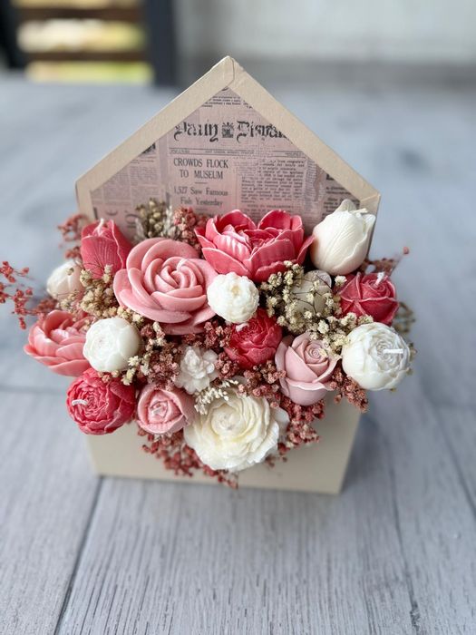 Aranjamente flori din ceara de soia