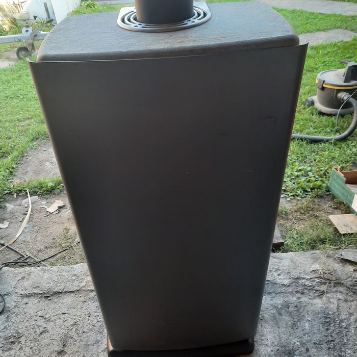 Soba tip șemineu de 6 kw ,focar șamotat