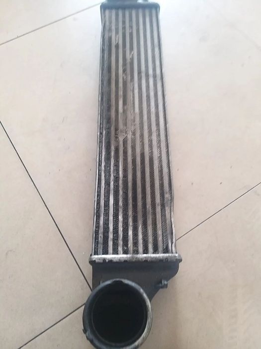 Radiator Intercooler cod: 77897930 pentru BMW Seria 3 E46 2.0D