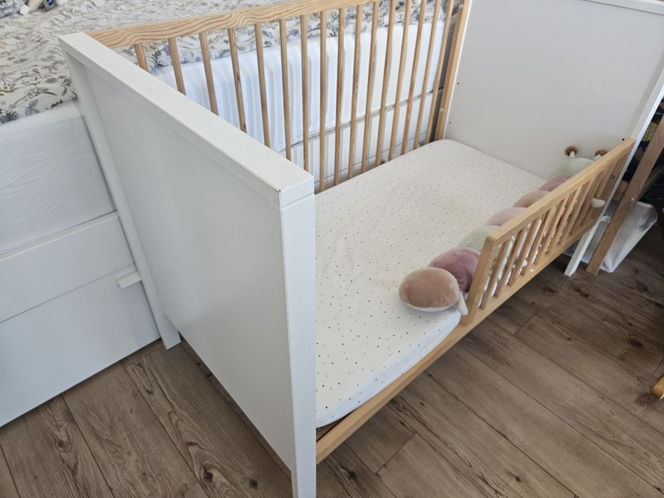 Бебешко легло/ кошара Kinderkraft MIA + Матрак, Дървено, Бял